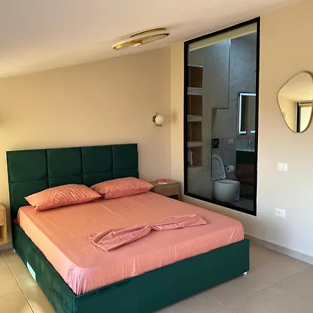 The Loft Life Appartement Golem (Tirana)